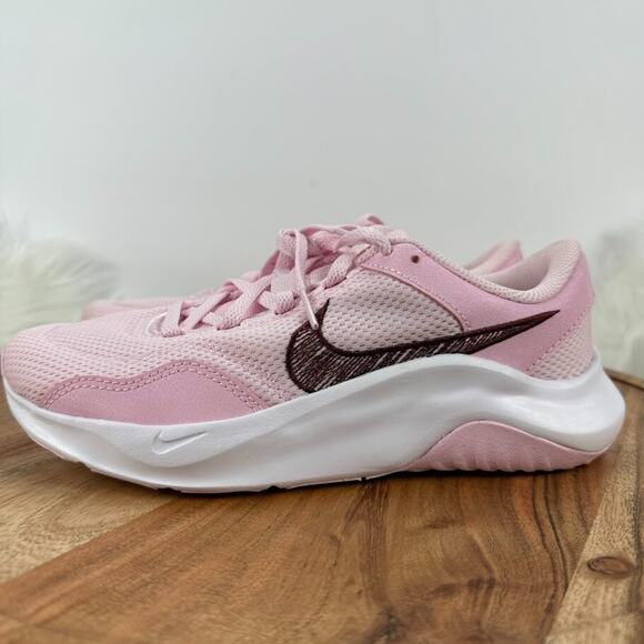 Nike Legend Essential 3 Next Nature‎ Wmns Size 5.5 Barely Rose training shoes - Picture 5 of 9